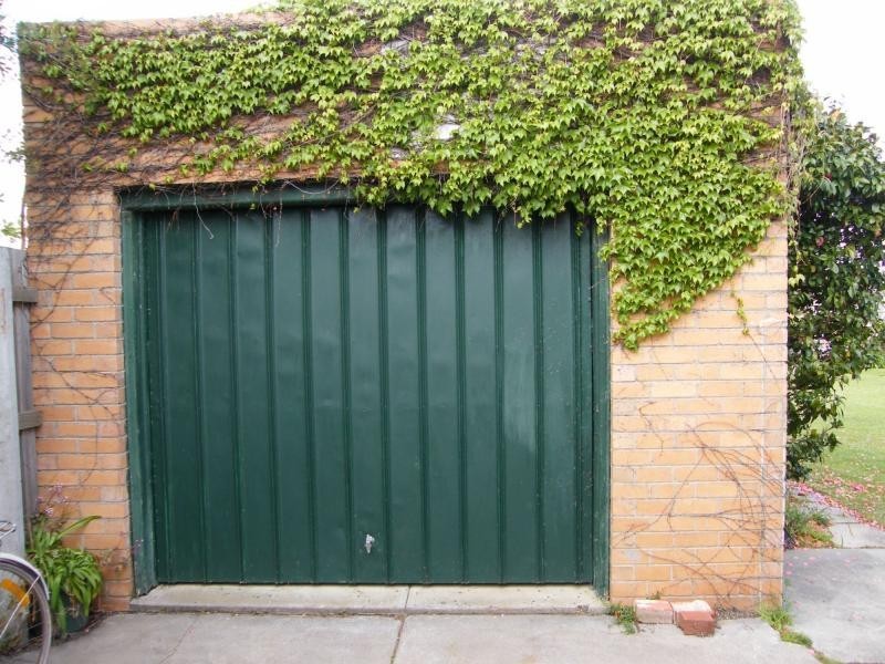 9 Warde, Bairnsdale VIC 3875