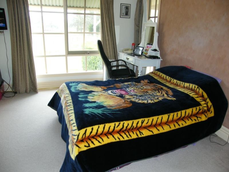 31 Woods Road, Wy Yung VIC 3875