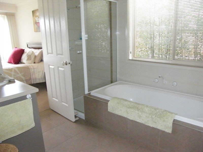 19 The Grange, Paynesville VIC 3880