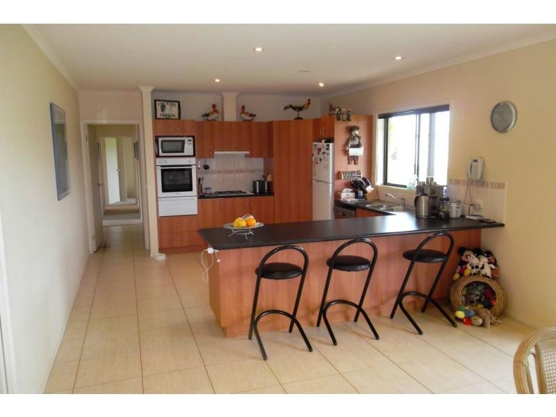 22 Lake Victoria Road, Eagle Point VIC 3878