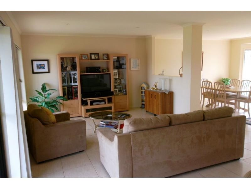 22 Lake Victoria Road, Eagle Point VIC 3878