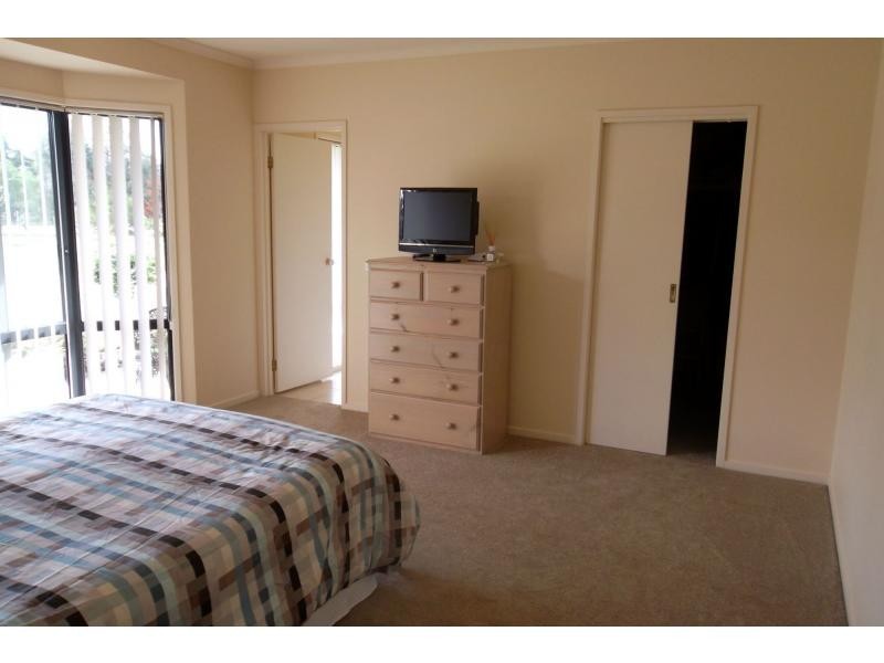 22 Lake Victoria Road, Eagle Point VIC 3878