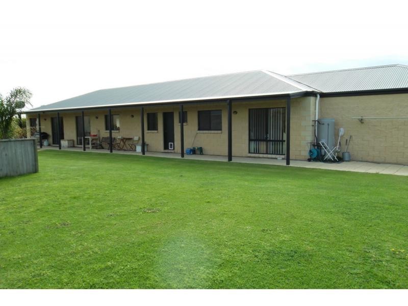 22 Lake Victoria Road, Eagle Point VIC 3878