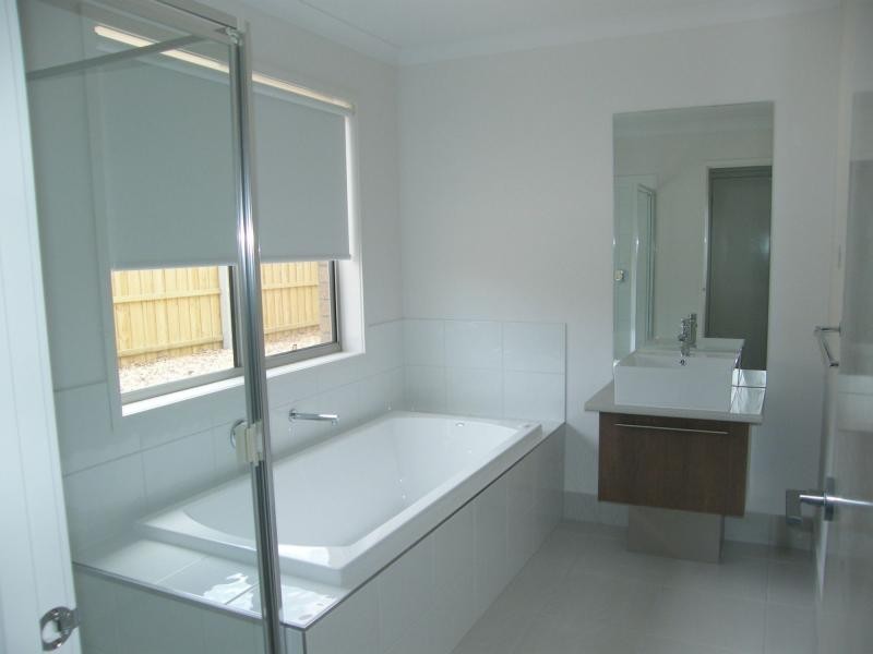 10 Ah Yee Place, The Coast, Paynesville VIC 3880