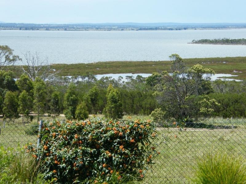 28 Eagle Bay Terrace, Eagle Bay Village, Paynesville VIC 3880