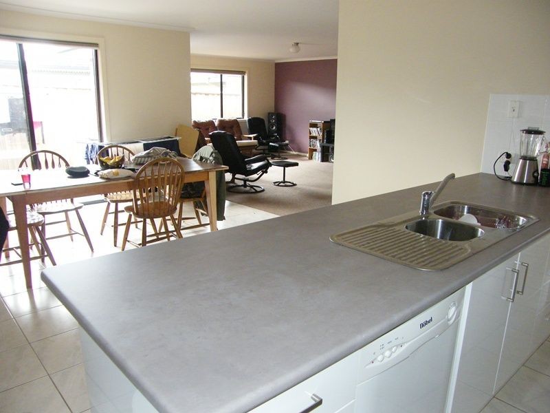 2/11 Georgia Court, Bairnsdale VIC 3875