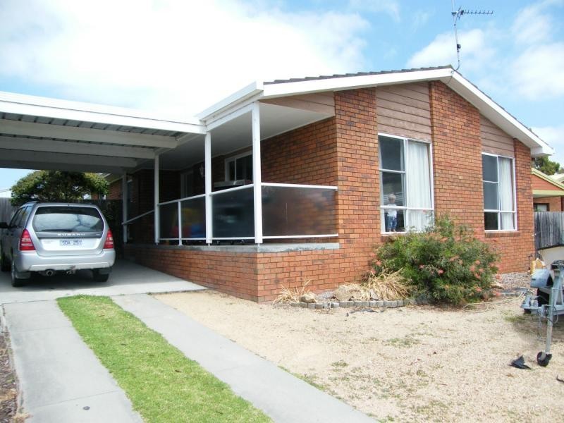 2 Parkwood Close, Paynesville VIC 3880