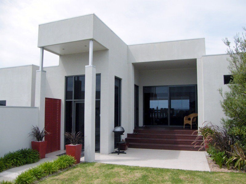 53 Sea Lakes Close, Lakes Entrance VIC 3909