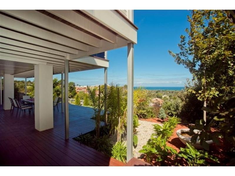 53 Sea Lakes Close, Lakes Entrance VIC 3909