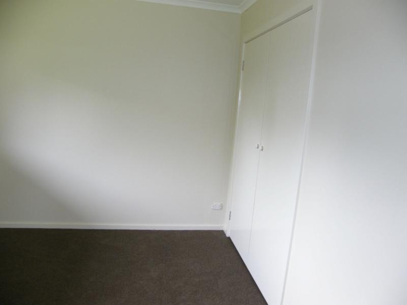 21 Seventh Parade, Raymond Island VIC 3880