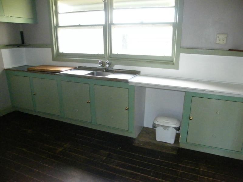 6 Dahlsen, Bairnsdale VIC 3875