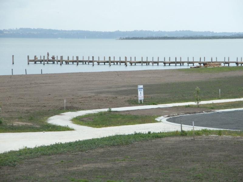 89 Bay, Eagle Point VIC 3878