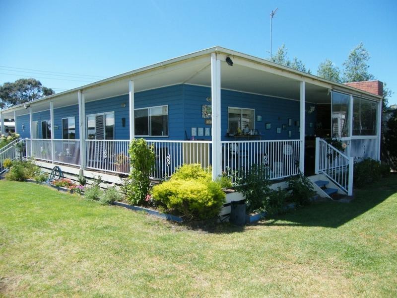 107 Langford Parade, Paynesville VIC 3880