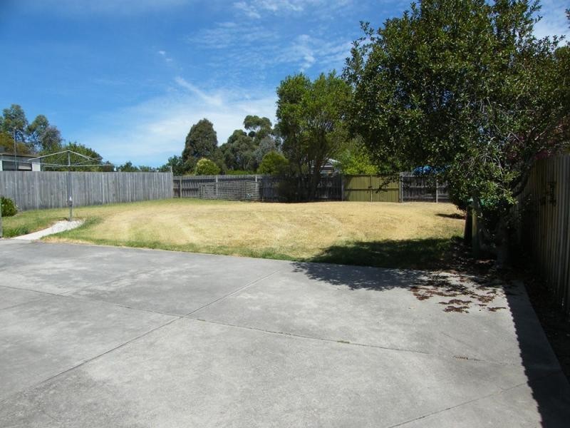 108 Princes Highway, Bairnsdale VIC 3875