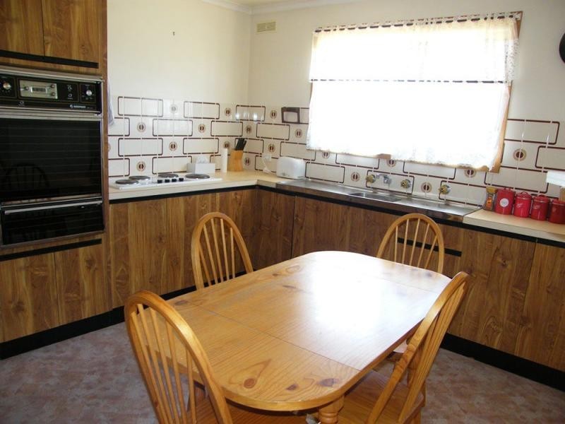 108 Princes Highway, Bairnsdale VIC 3875