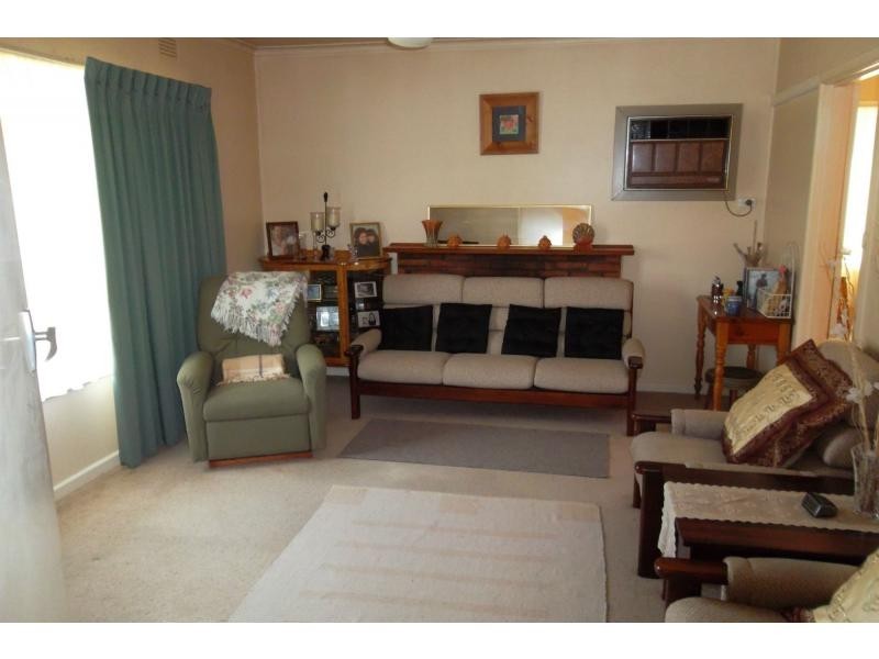 49 Anderson Street, Bairnsdale VIC 3875