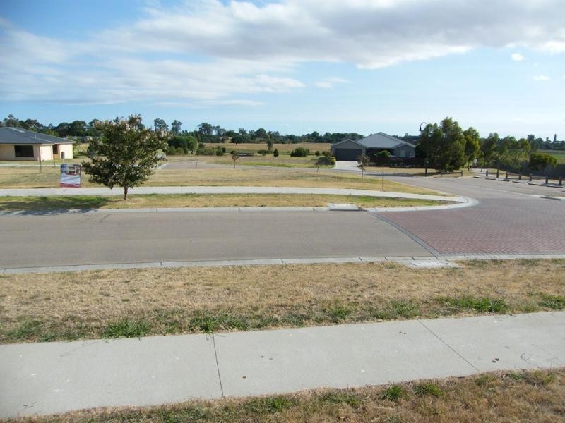 L1/10 Morton Drive, Eastwood, Bairnsdale VIC 3875