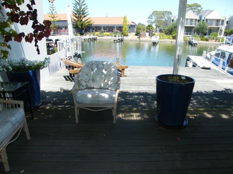 1-7 King, Paynesville VIC 3880