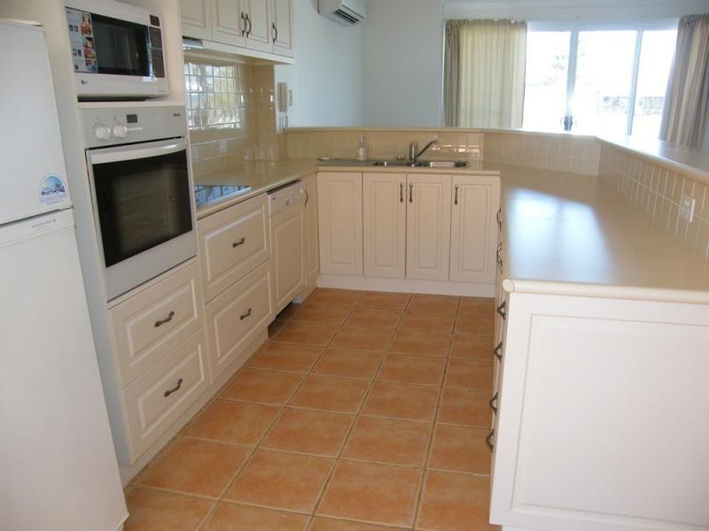 3-7 King, Paynesville VIC 3880