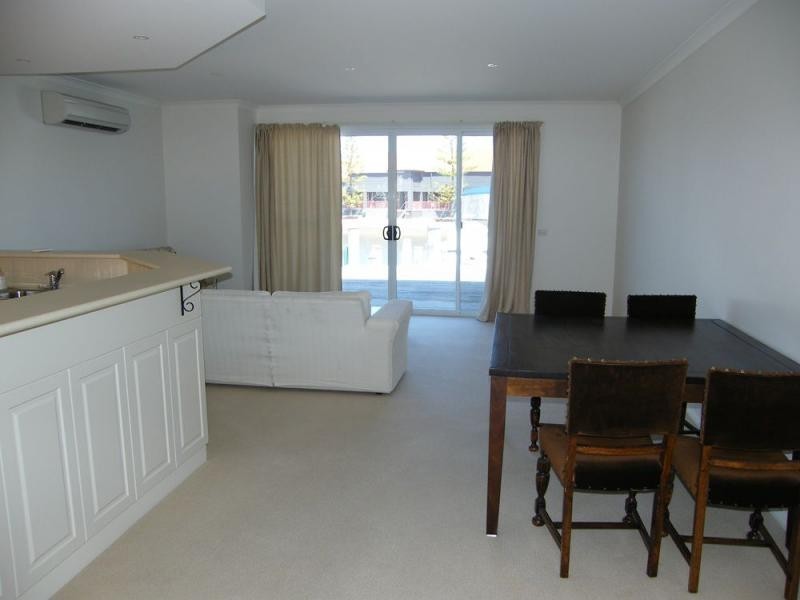 3-7 King, Paynesville VIC 3880