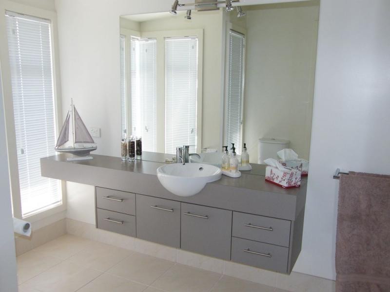 7-15 Mitchell, Paynesville VIC 3880