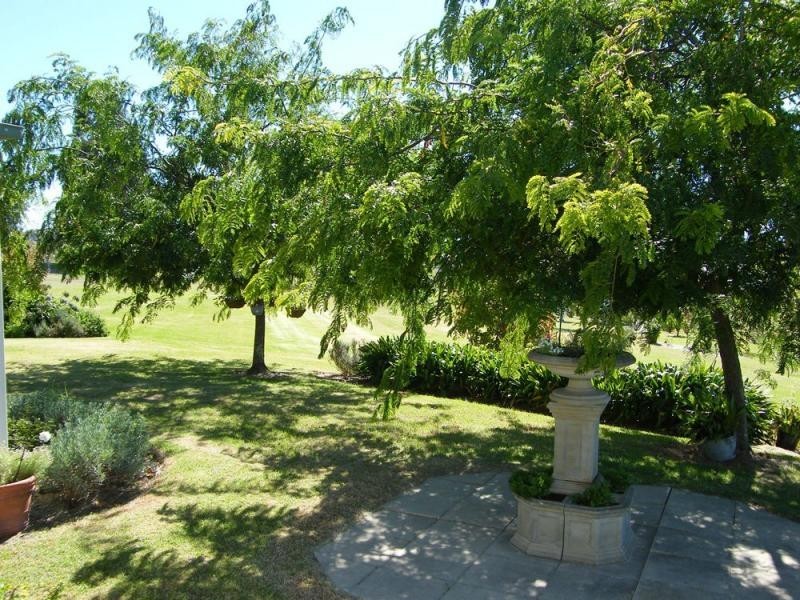 100 Doyles Road, Bairnsdale VIC 3875