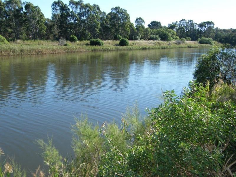 174 Rivermouth, Eagle Point VIC 3878