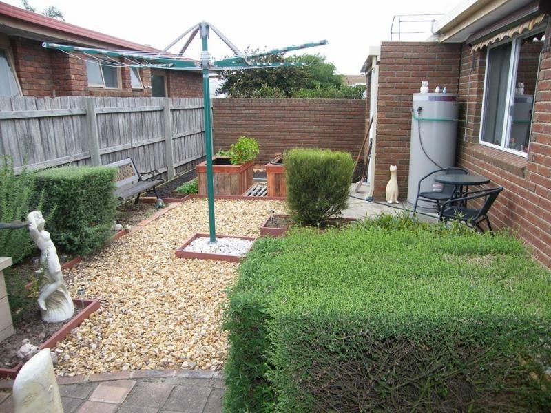 1-37 Fitzgerald, Bairnsdale VIC 3875