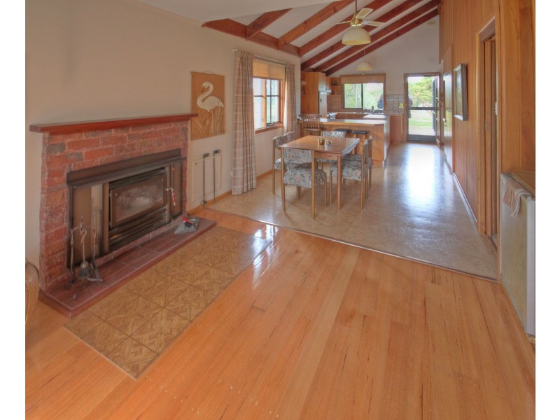 496 Rivermouth Rd, Eagle Point VIC 3878