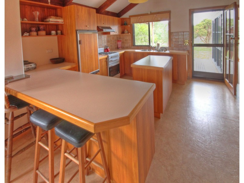 496 Rivermouth Rd, Eagle Point VIC 3878