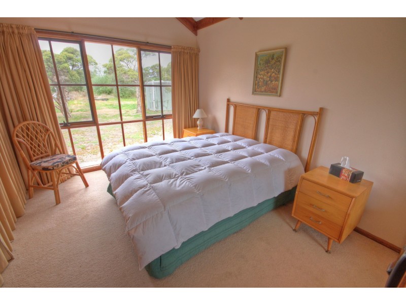 496 Rivermouth Rd, Eagle Point VIC 3878
