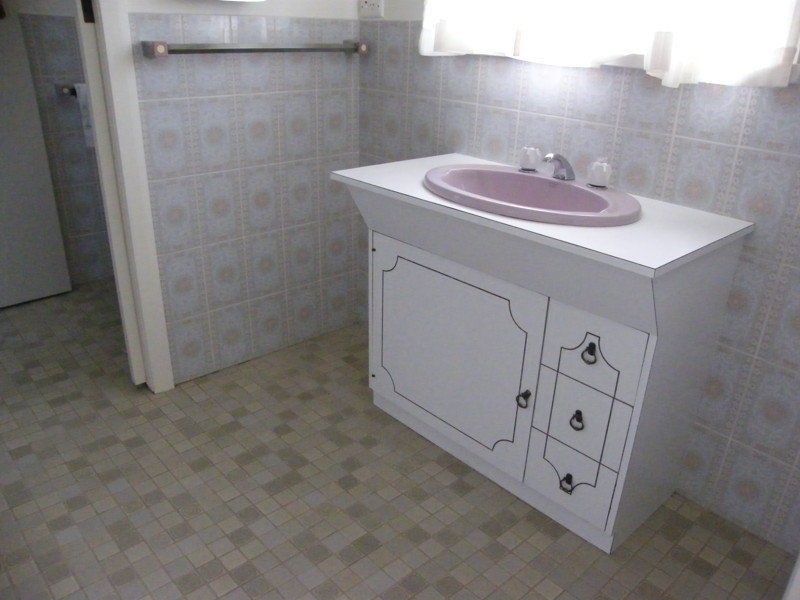 1 McMillan Grove, Paynesville VIC 3880