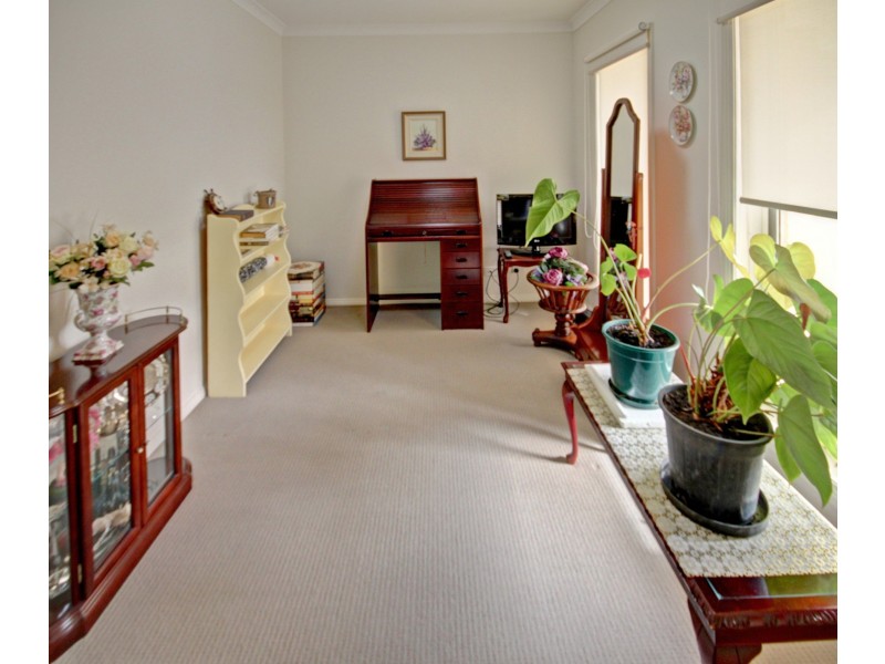 22 Mccallum Dr, Eastwood VIC 3875