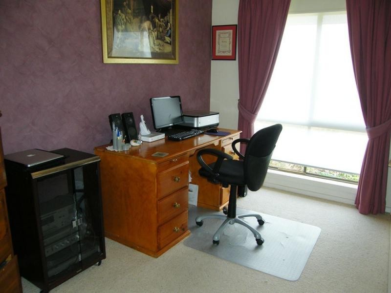 9 Finchley, Bairnsdale VIC 3875