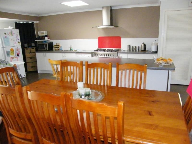 14 Canal Road, Paynesville VIC 3880