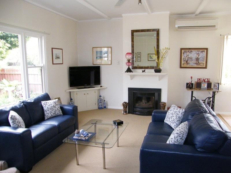 12 Simpson Street, Paynesville VIC 3880