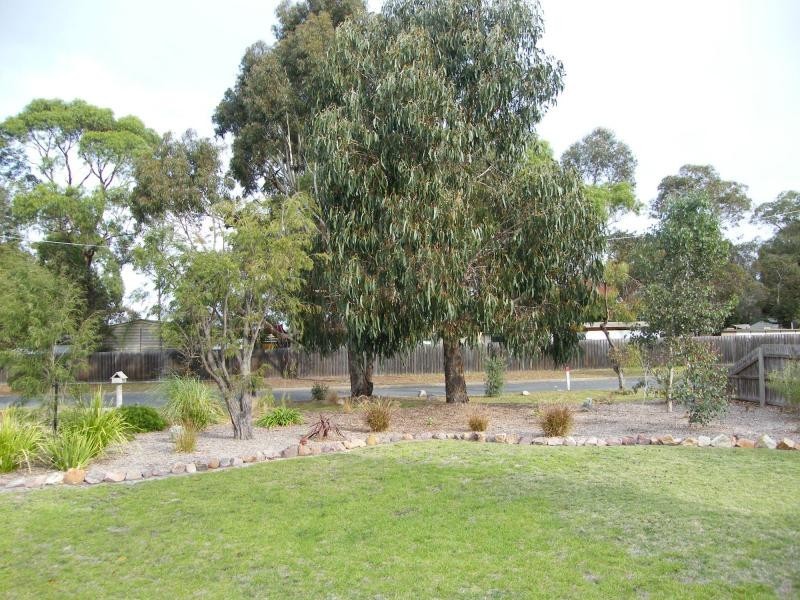 12 Simpson Street, Paynesville VIC 3880