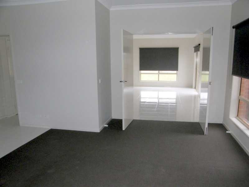 26 The Crescent , Eagle Bay Village, Paynesville VIC 3880