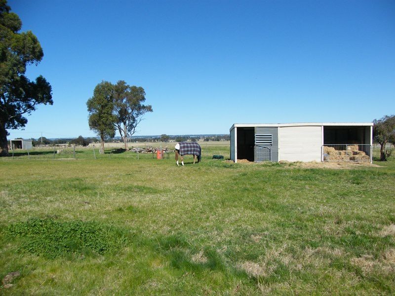 130 Olivers Road, Bairnsdale VIC 3875