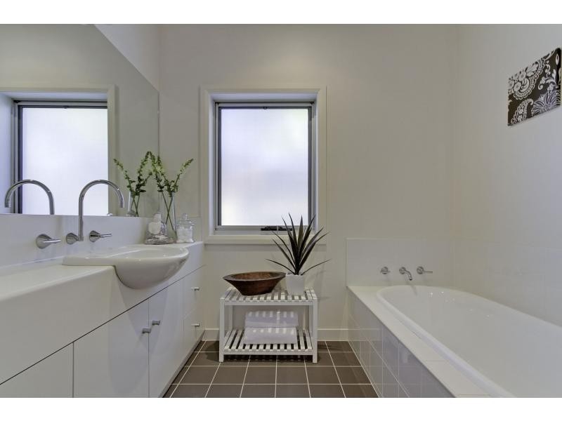 108 Newlands Drive, Paynesville VIC 3880