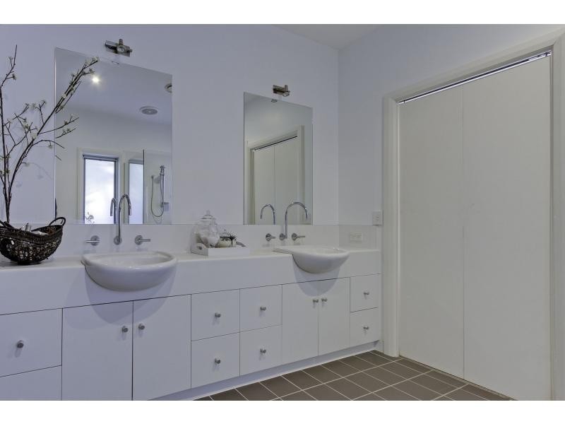 108 Newlands Drive, Paynesville VIC 3880