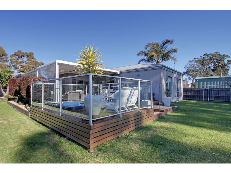 108 Newlands Drive, Paynesville VIC 3880