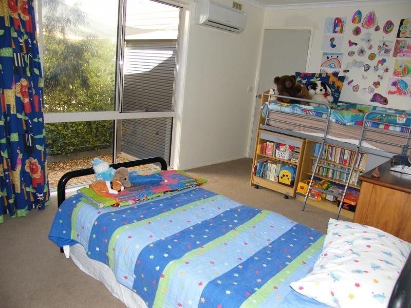 40 Fourth, Raymond Island VIC 3880