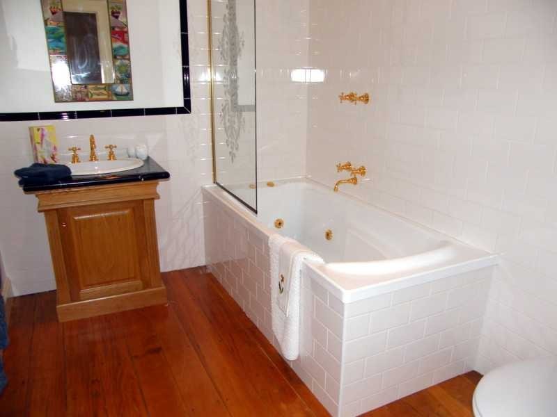 6 Park Street, Bairnsdale VIC 3875