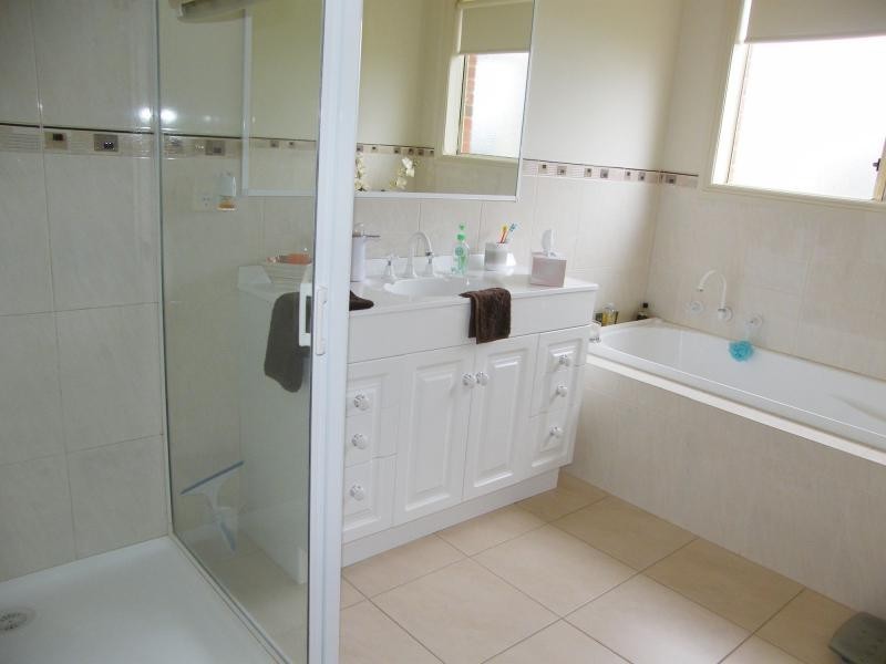 19 The Backwater , Eastwood, Bairnsdale VIC 3875