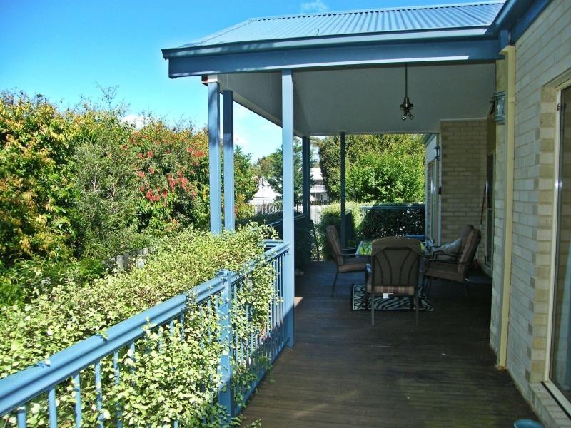 83a Newlands Drive, Paynesville VIC 3880