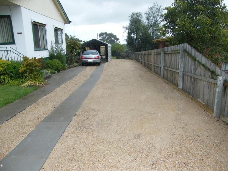 61 Hadfield Street, Bairnsdale VIC 3875