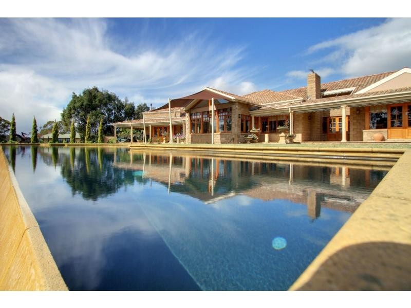 105 Mathiesons Road, Paynesville VIC 3880