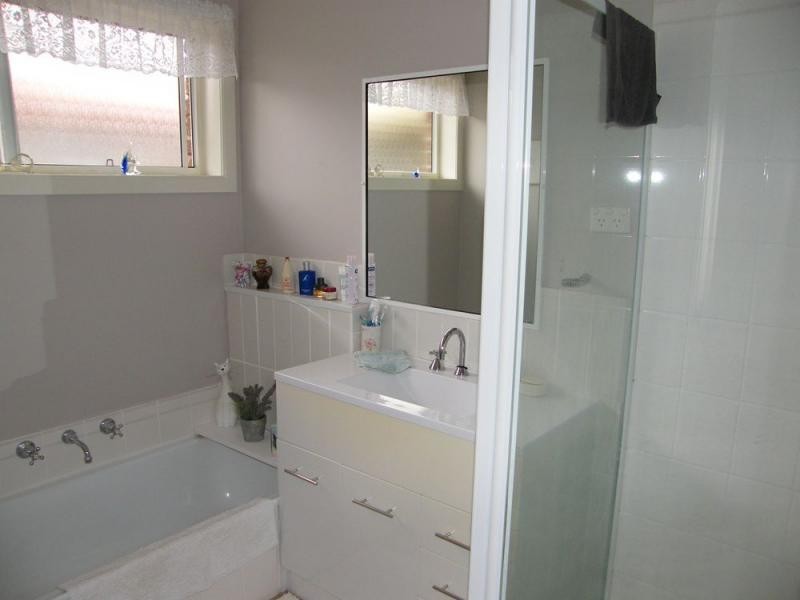 1-37 Fitzgerald, Bairnsdale VIC 3875