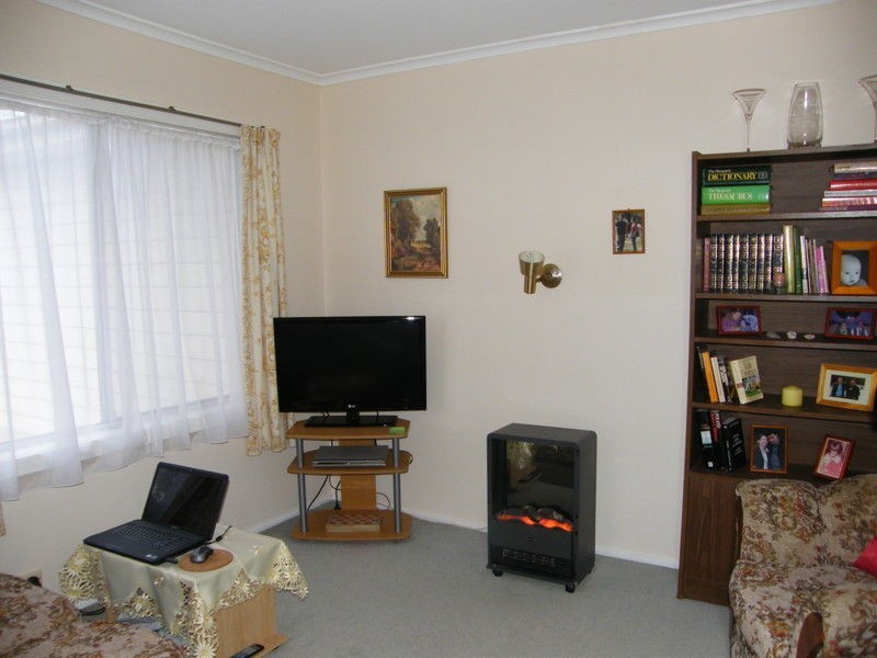 2/15 Kings Road, Paynesville VIC 3880